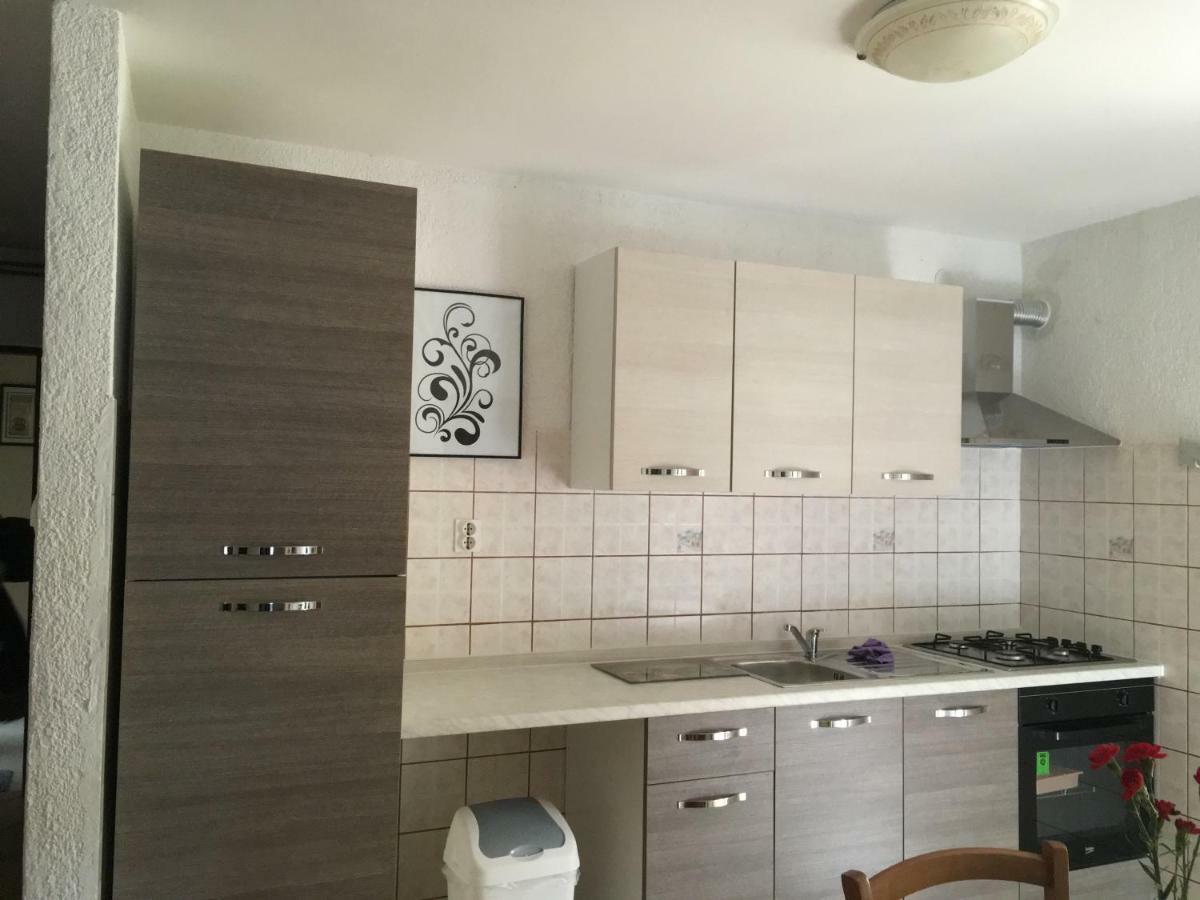 Apartment Regina Rovinj Exterior photo